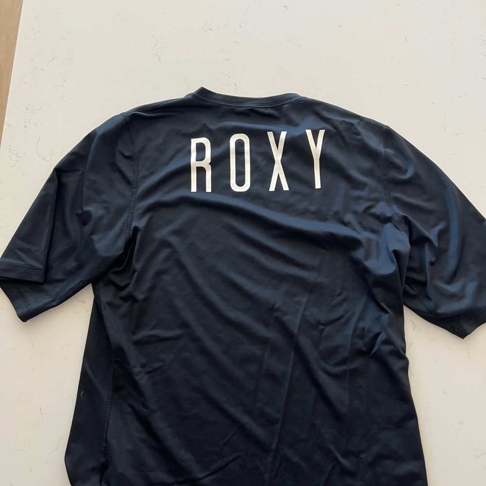 Roxy Women’s Black Rash guard